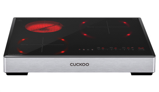 쿠쿠는 하이브리드 인덕션레인지 'CIHR-HL301FB'를 출시했다. <쿠쿠 제공>